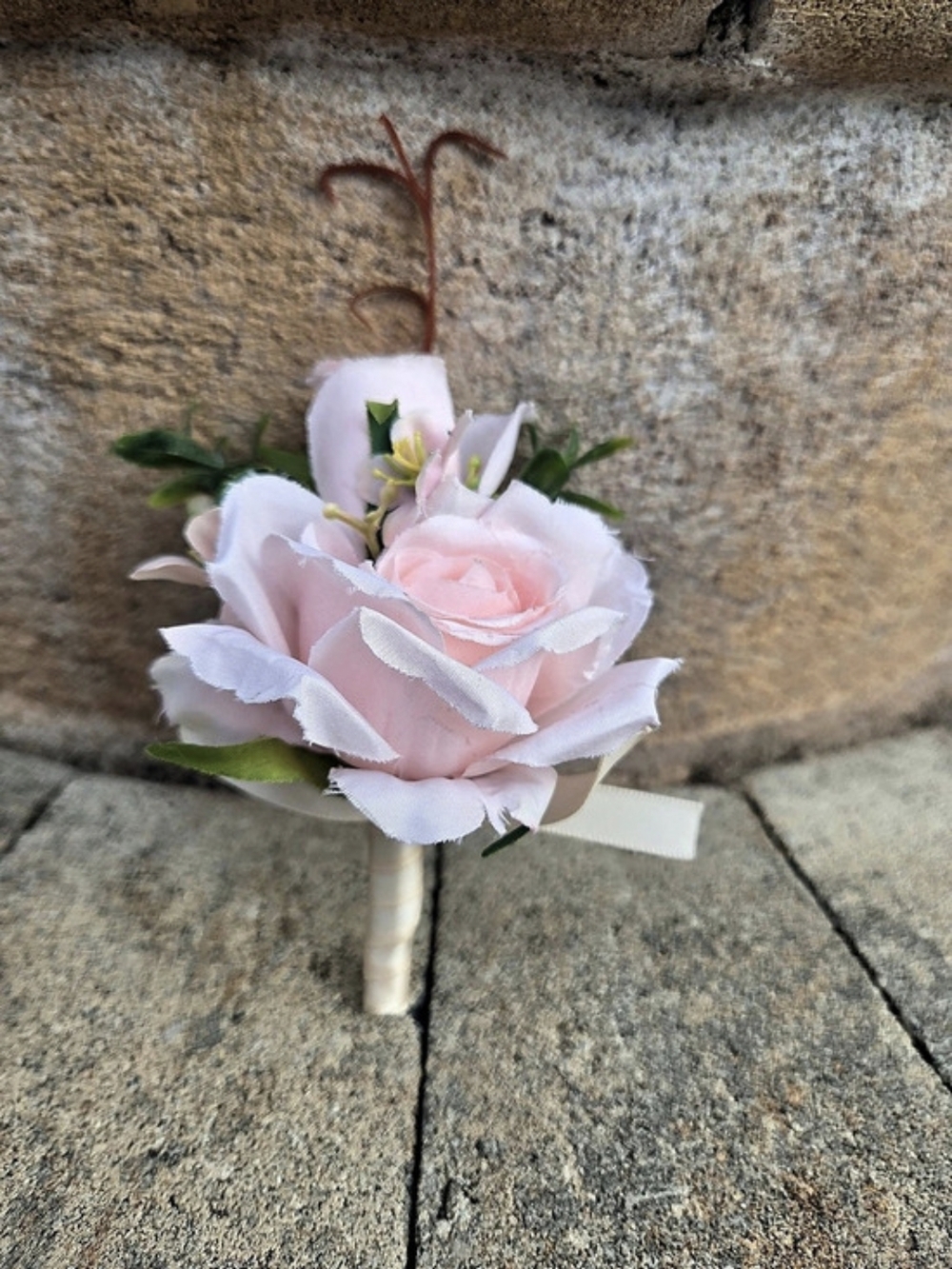 Pink & Floral Boutonnaire